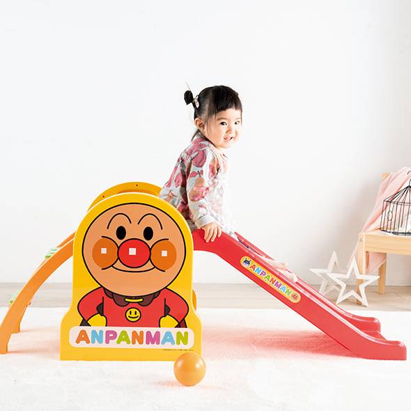 赤ちゃんファースト「アンパンマン うちの子天才すべり台」の画像